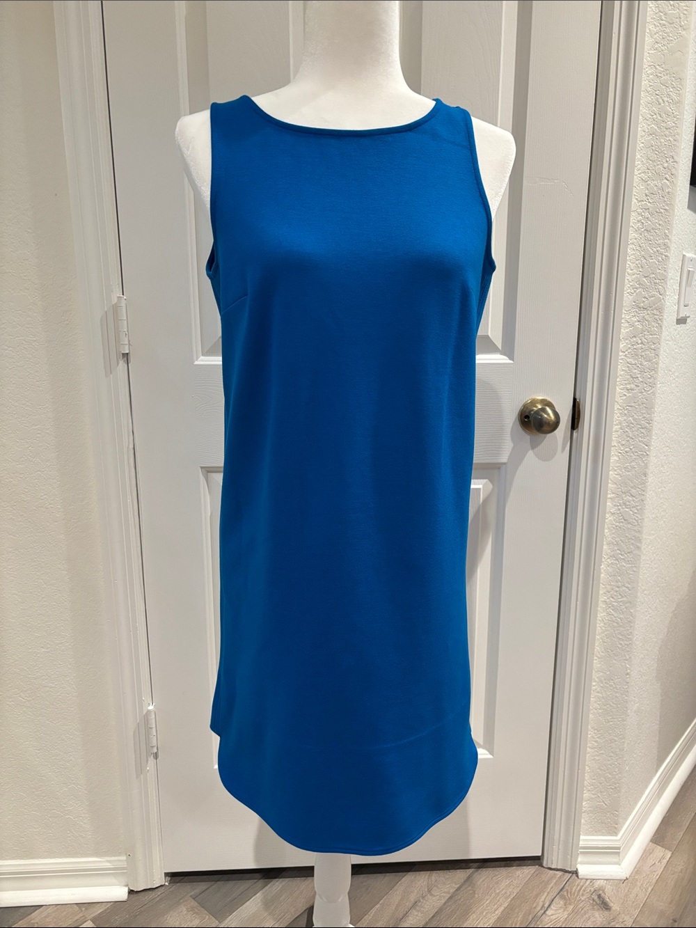 Ann Taylor Women's MP Sleeveless Bright Blue Shift Dress
